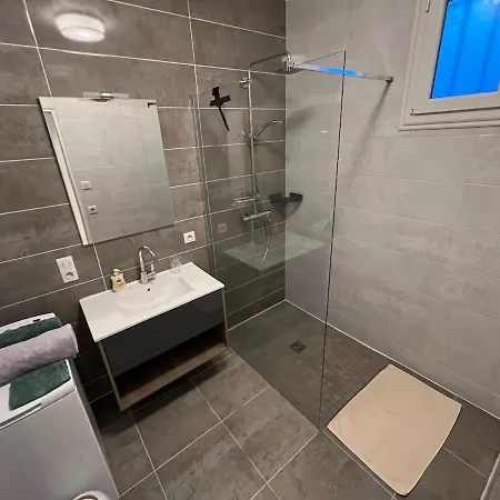 Lejlighed Appartement 45M, Parking Prive, Centre Ville Gare A Proximite Aurillac